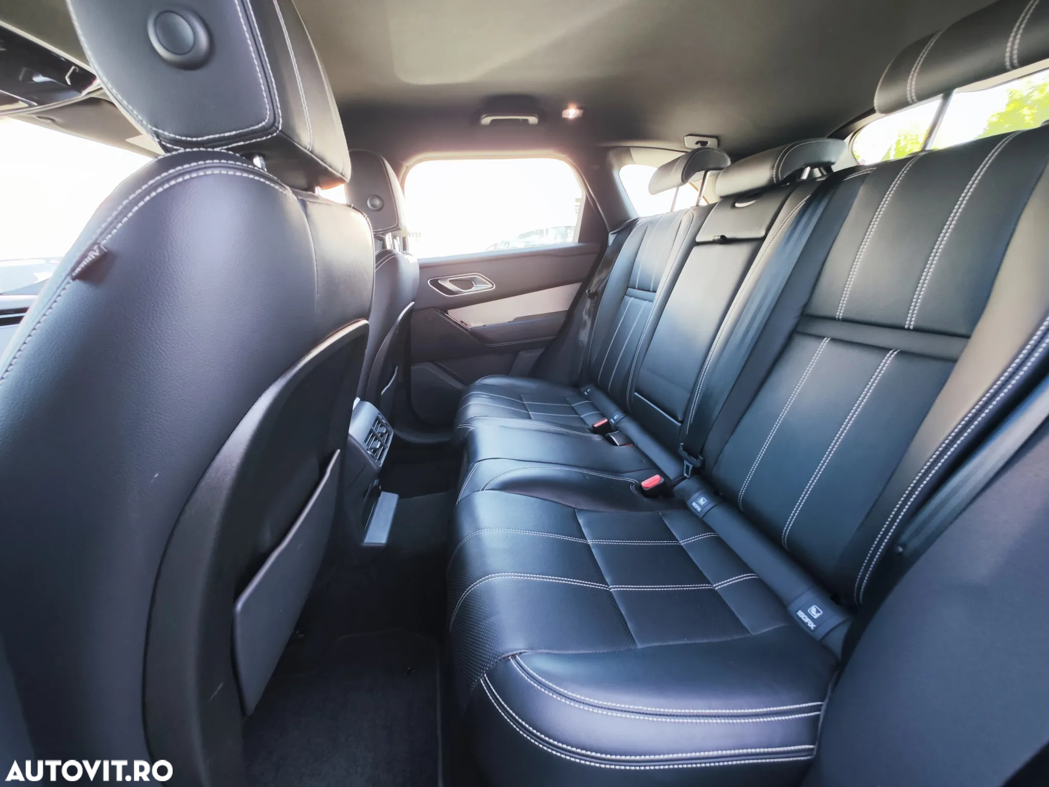 Land Rover Range Rover Velar 2.0 R-Dynamic S - 13