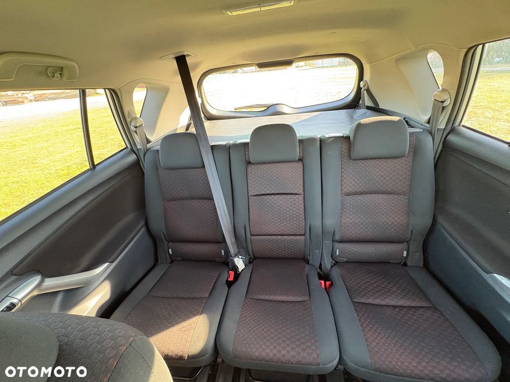 Toyota Verso 1.8 Sol 7os - 14