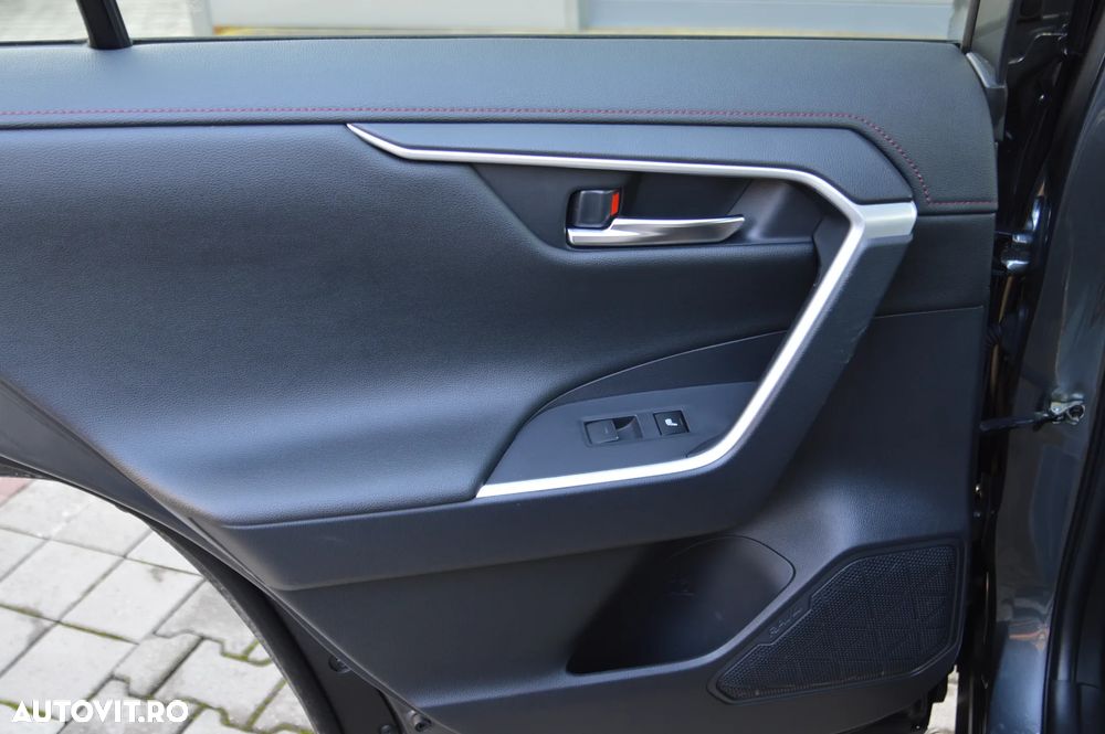 Toyota RAV4 Technik- und Style Paket - 33