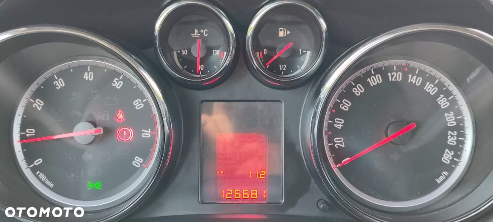 Opel Astra - 36