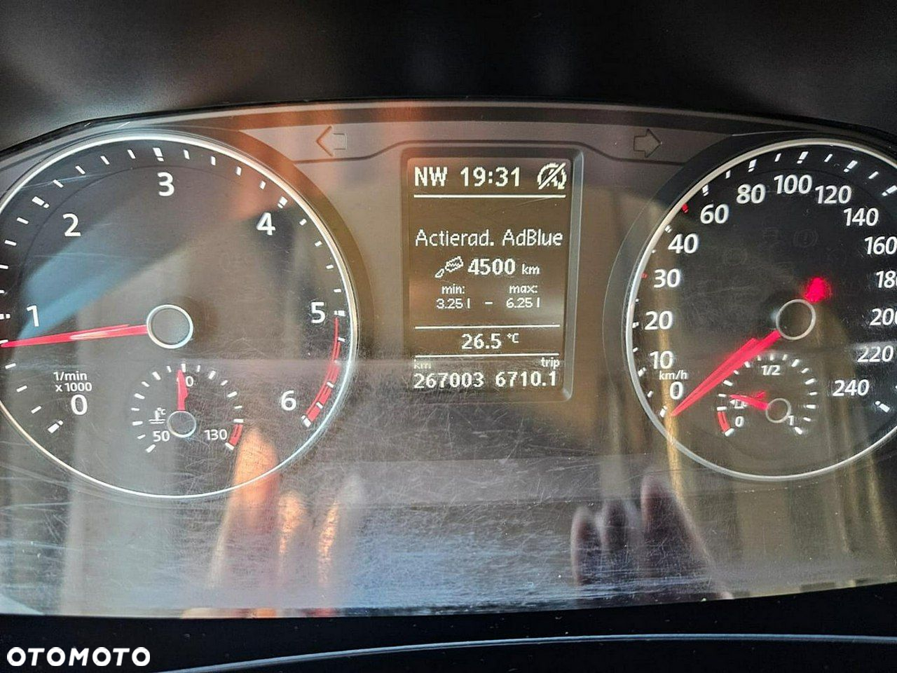 Volkswagen Transporter - 8