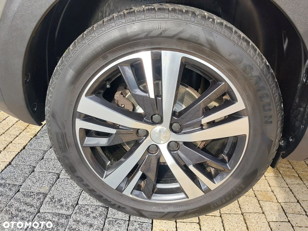 Peugeot 5008 BlueHDi 150 Allure - 29
