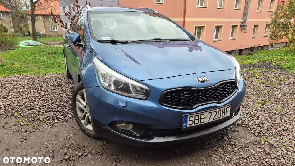 Kia Ceed 1.6 GDI L - 1