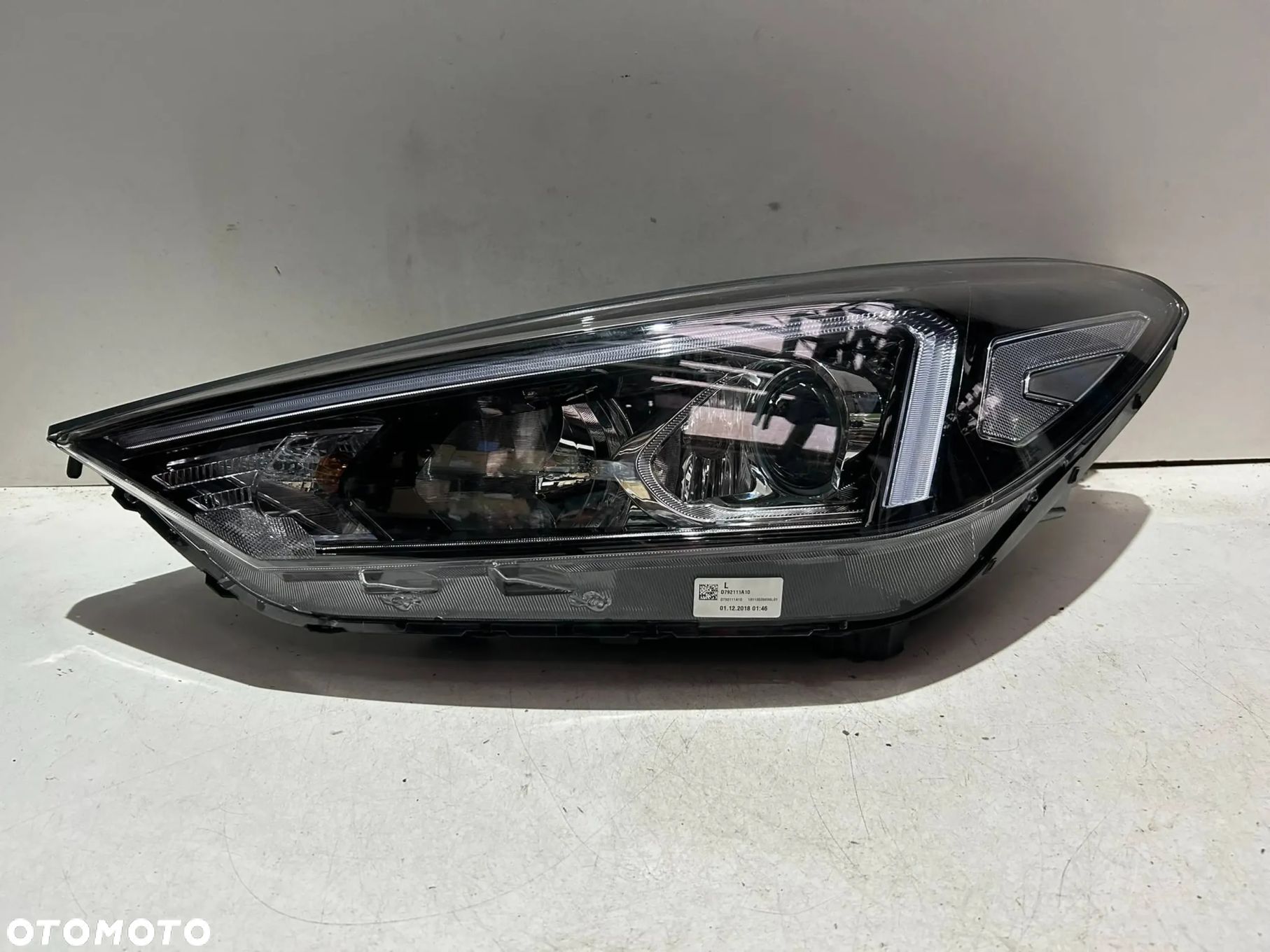 Lampa, reflektor przód lewy Hyundai Tucson TL 2019 - 1