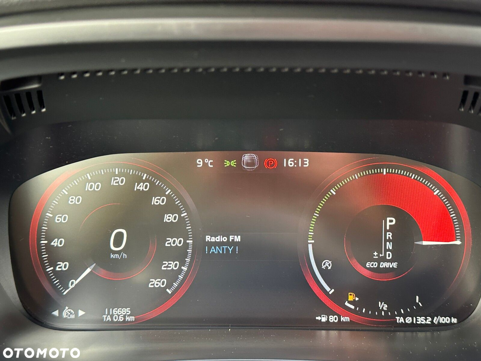 Volvo XC 60 T4 Momentum - 24