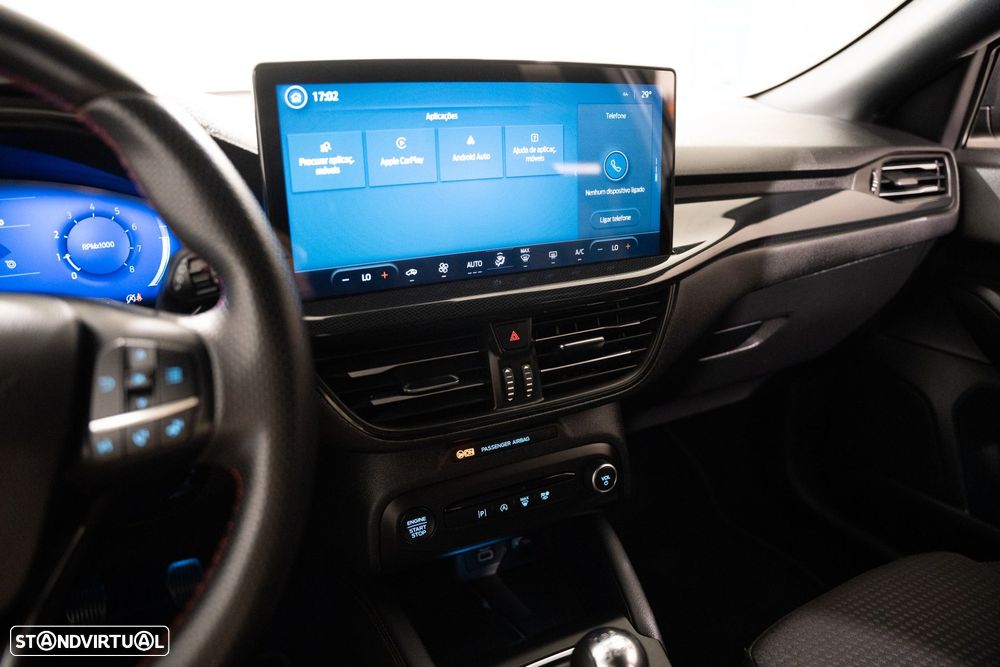 Ford Focus SW 1.0 EcoBoost ST-Line X - 12