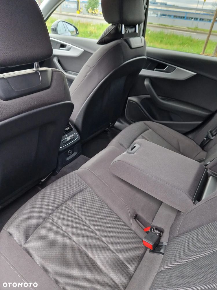 Audi A4 Avant 2.0 TDI S tronic - 8