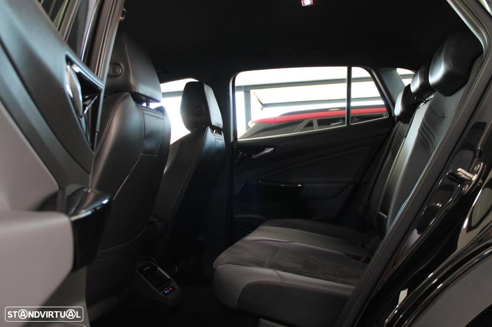 VW ID.4 77 kWh Pro - 9