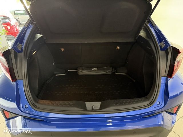Toyota C-HR 1.8 Hybrid Square Collection - 28
