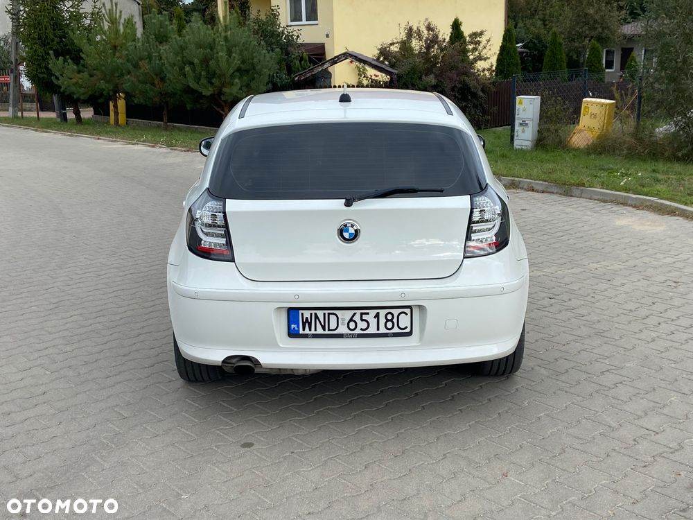 BMW Seria 1 116i - 5