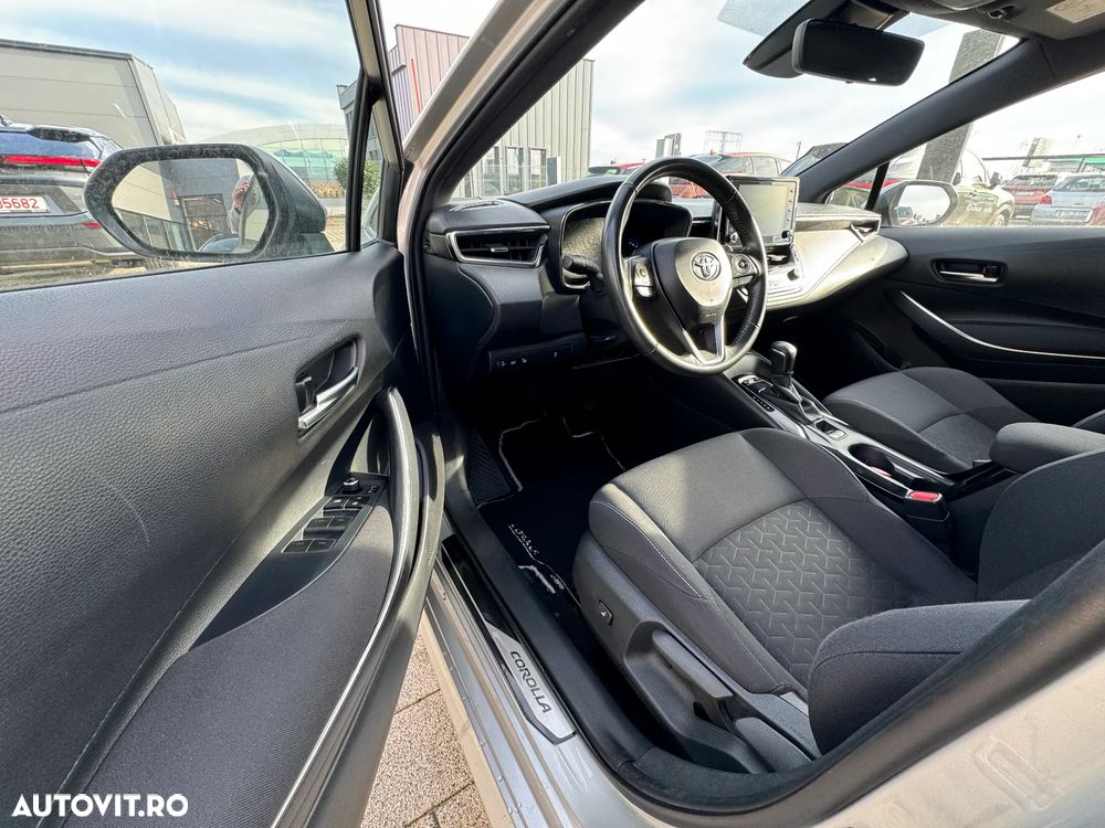 Toyota Corolla 1.8 HSD Dynamic - 21