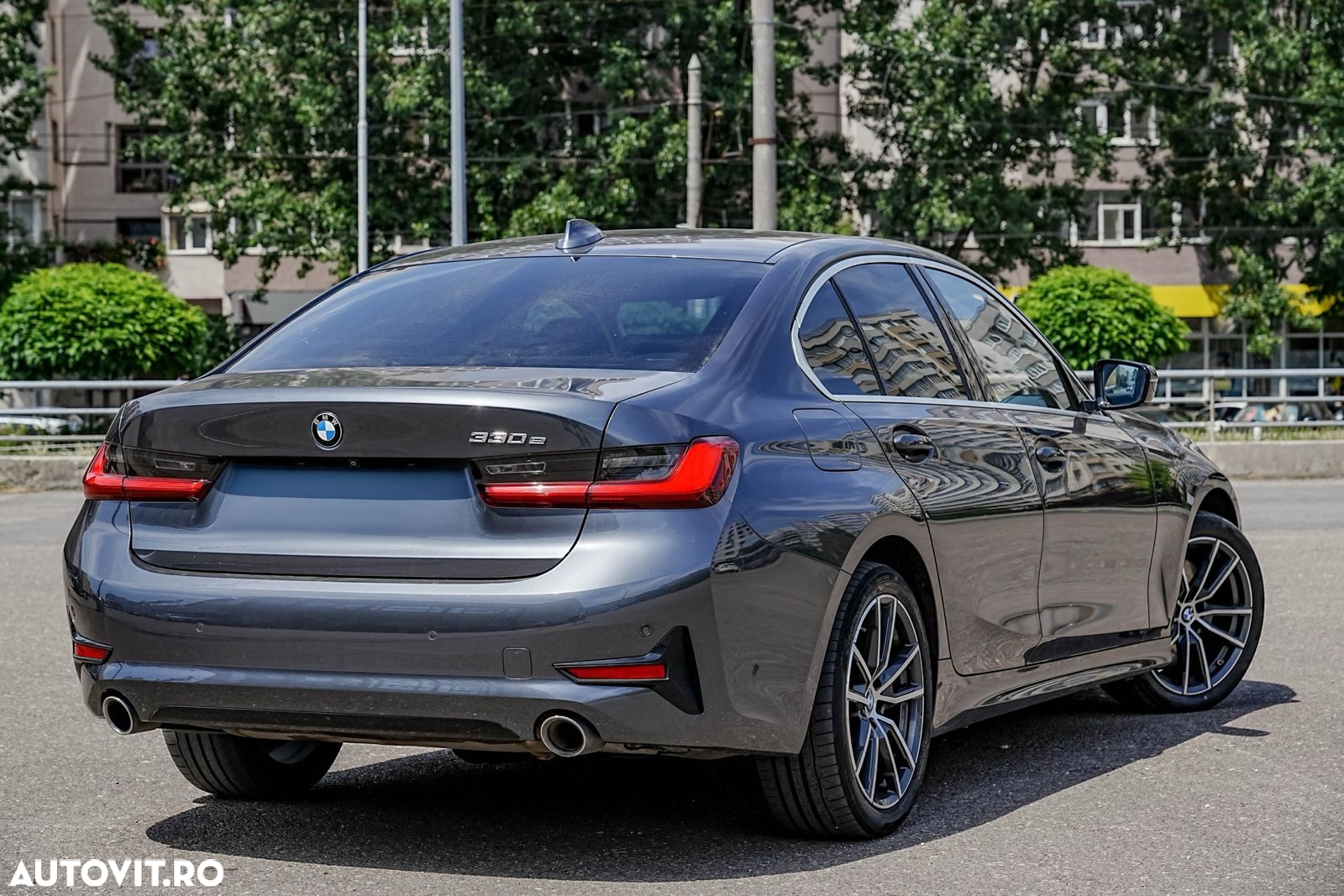 BMW Seria 3 330e AT PHEV - 4