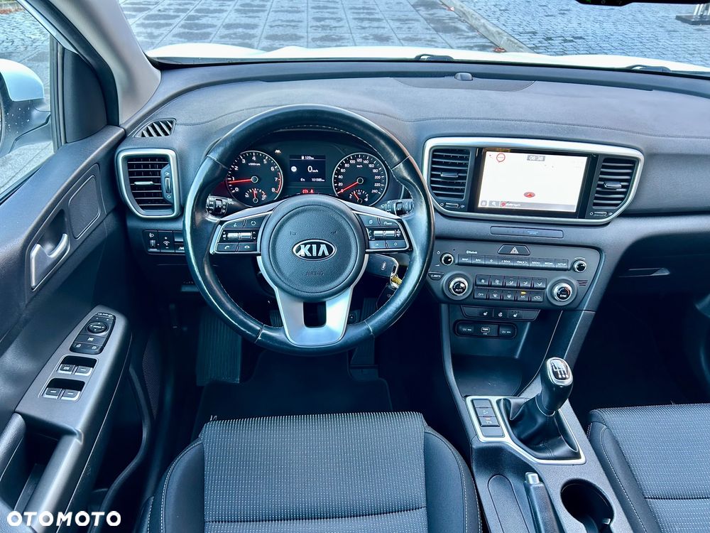 Kia Sportage 1.6 T-GDI 2WD VISION - 27