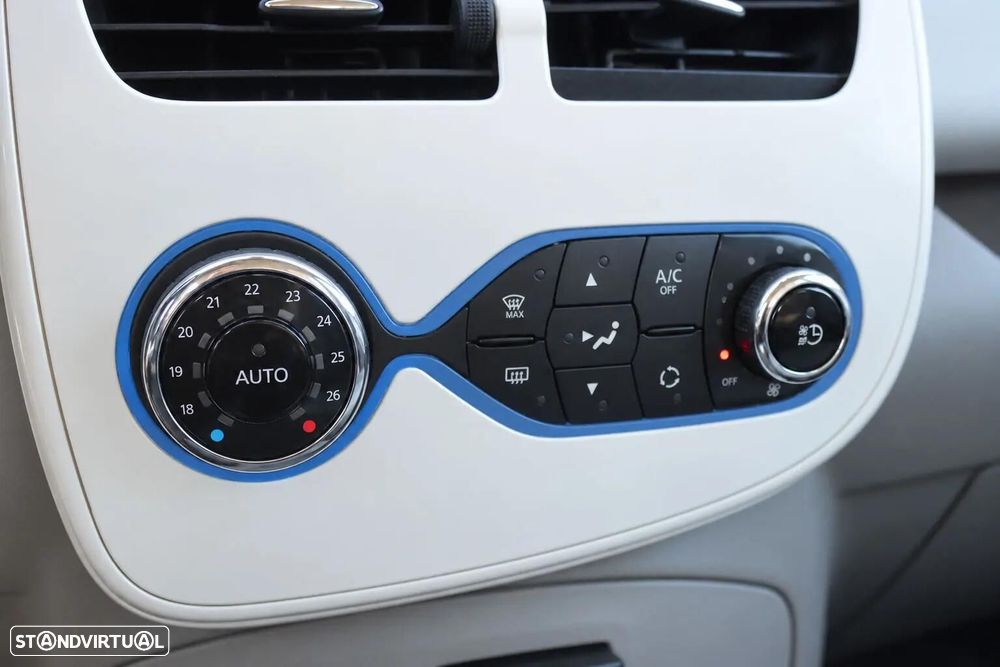 Renault Zoe (c/ Bateria) 41 kwh Intens - 17
