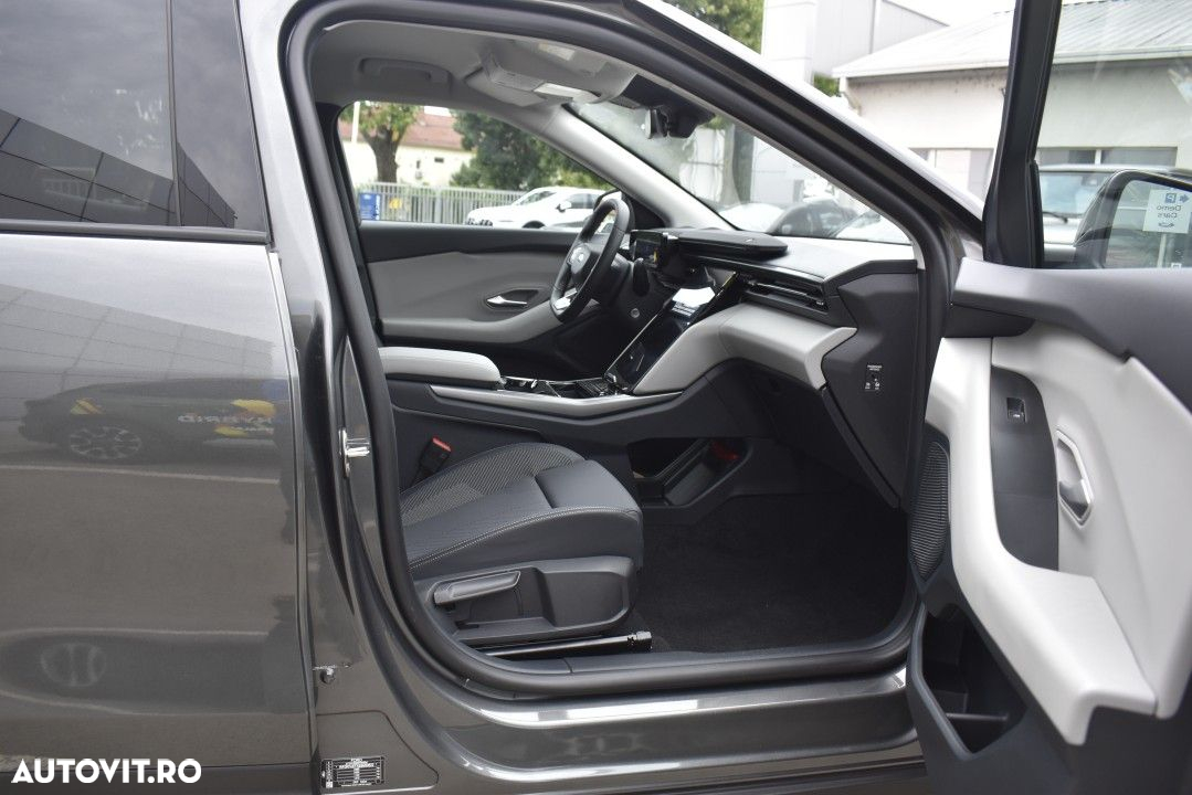 Ford Explorer - 13