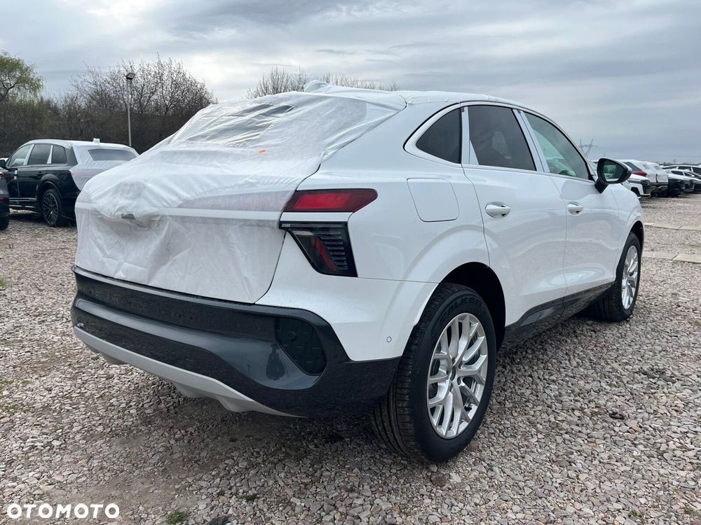 Audi Q3 Sportback - 5