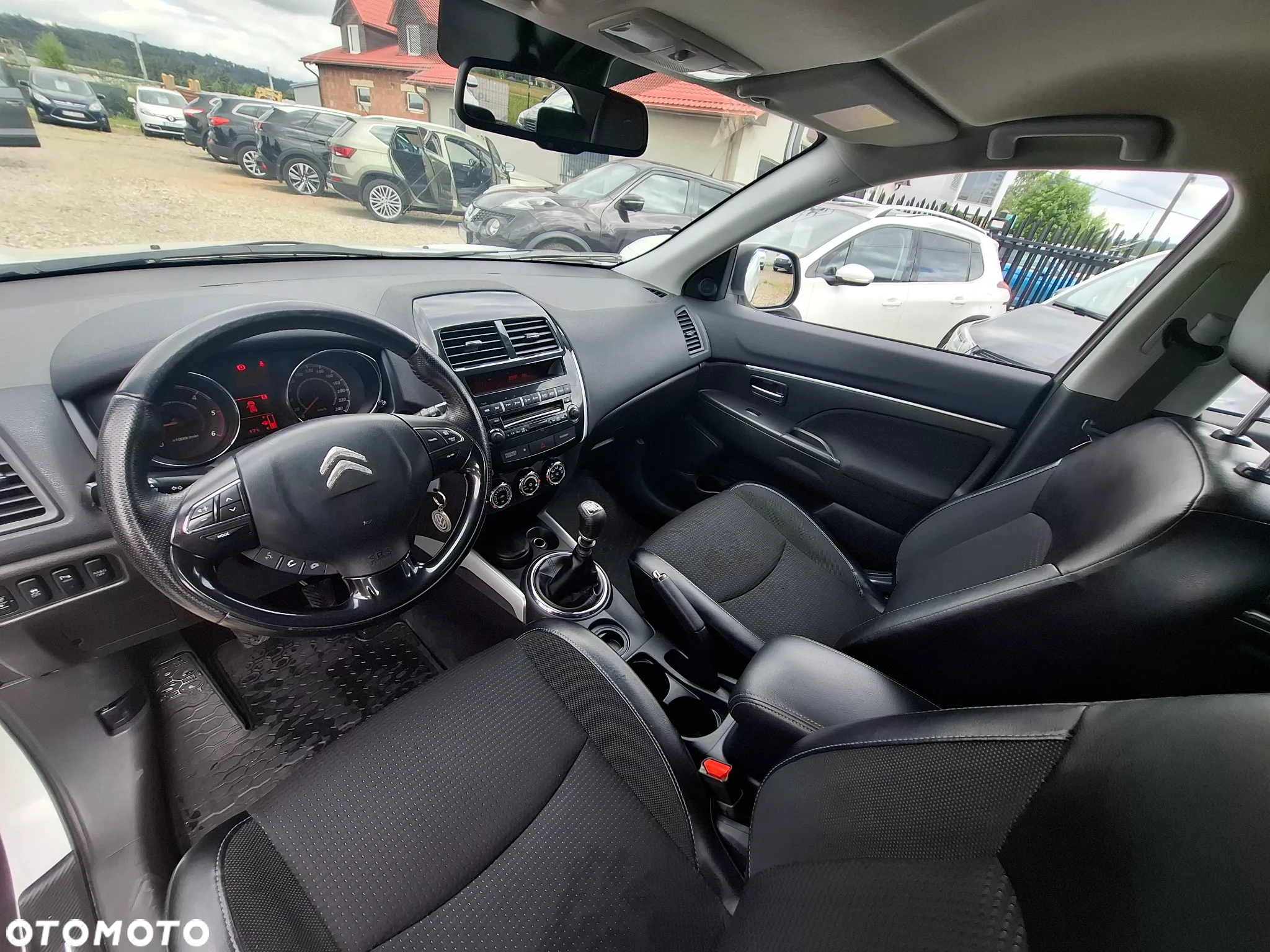 Citroën C4 Aircross - 11