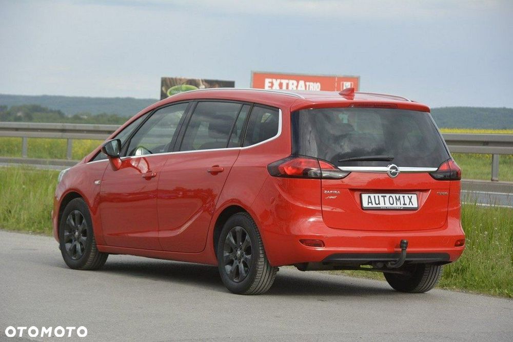 Opel Zafira Tourer 1.4 Turbo Automatik Business Innovation - 4