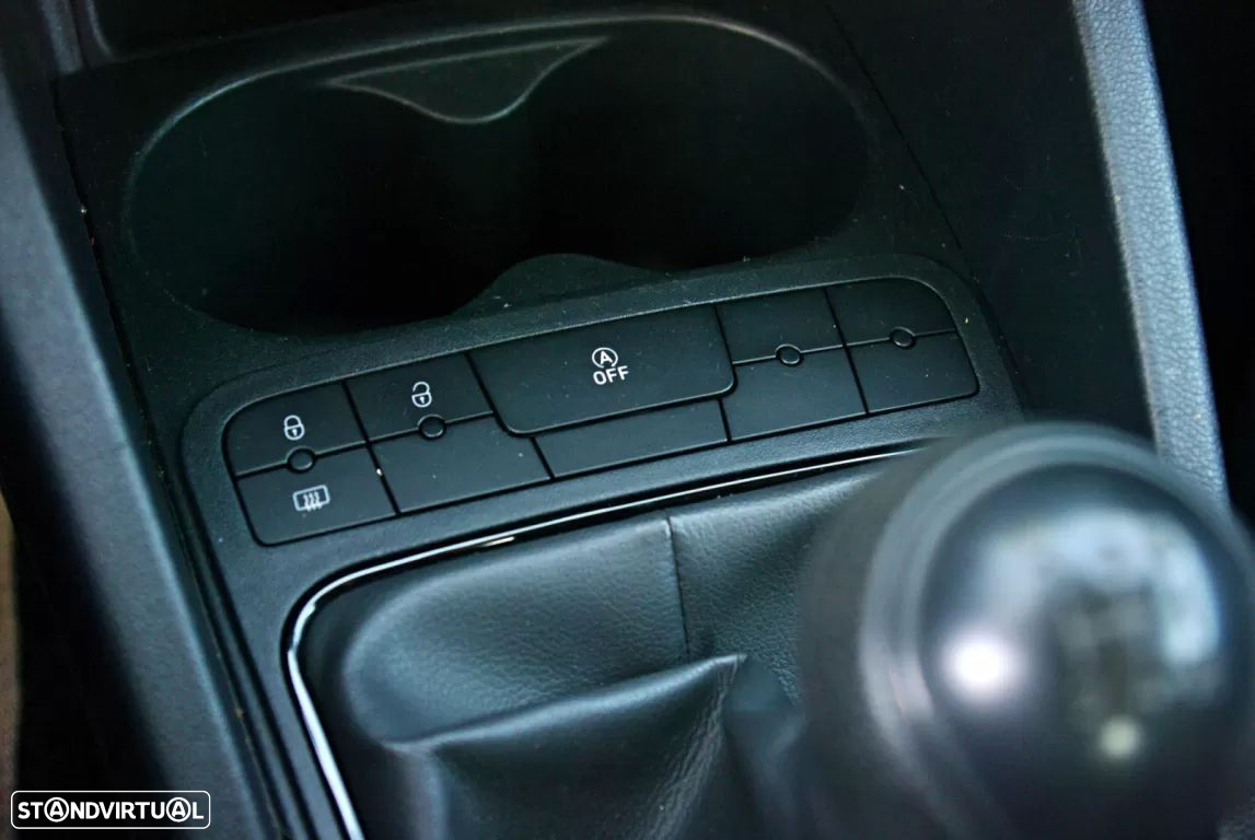 SEAT Ibiza 1.0 Reference - 33