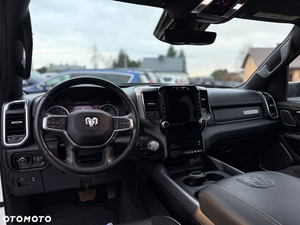 RAM 1500 Crew Cab Laramie - 19