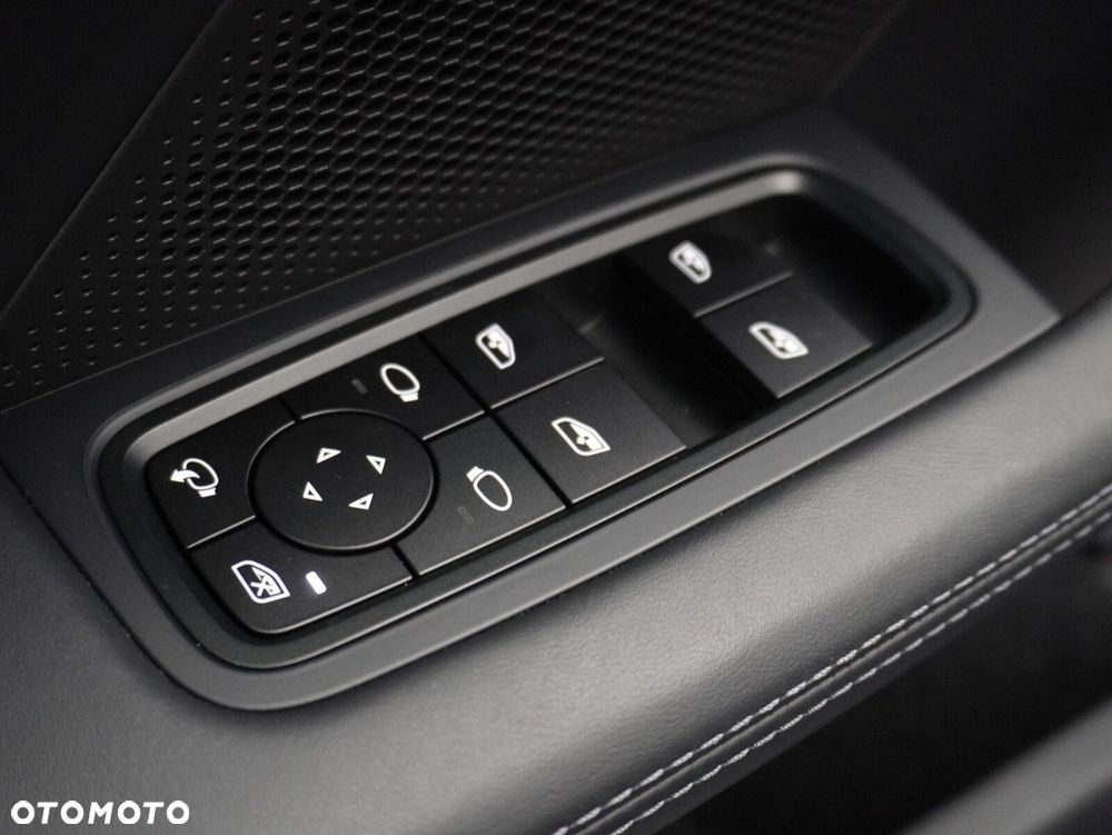 Porsche Taycan 105kWh 4S Black Edition - 21