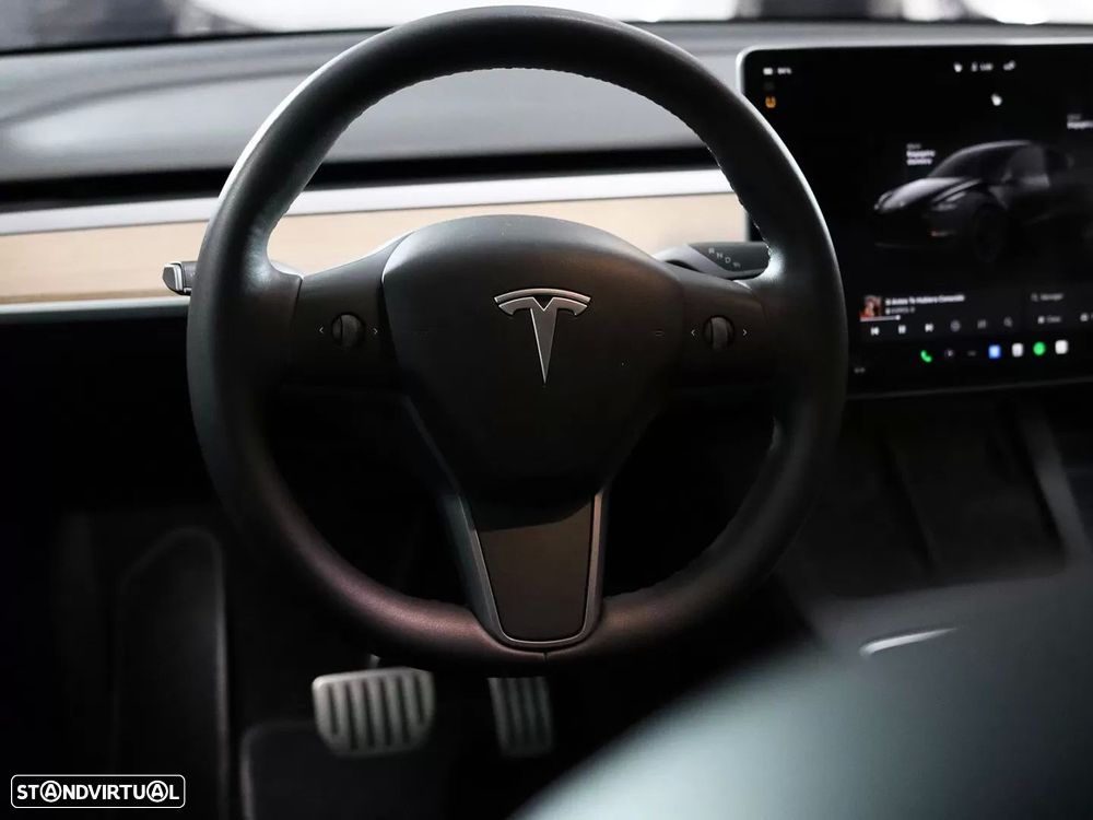 Tesla Model Y Performance Tração Integral - 20