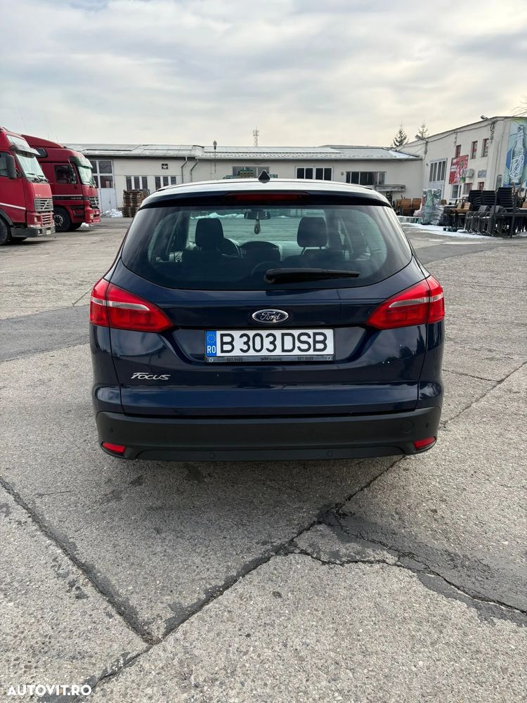 Ford Focus - 3