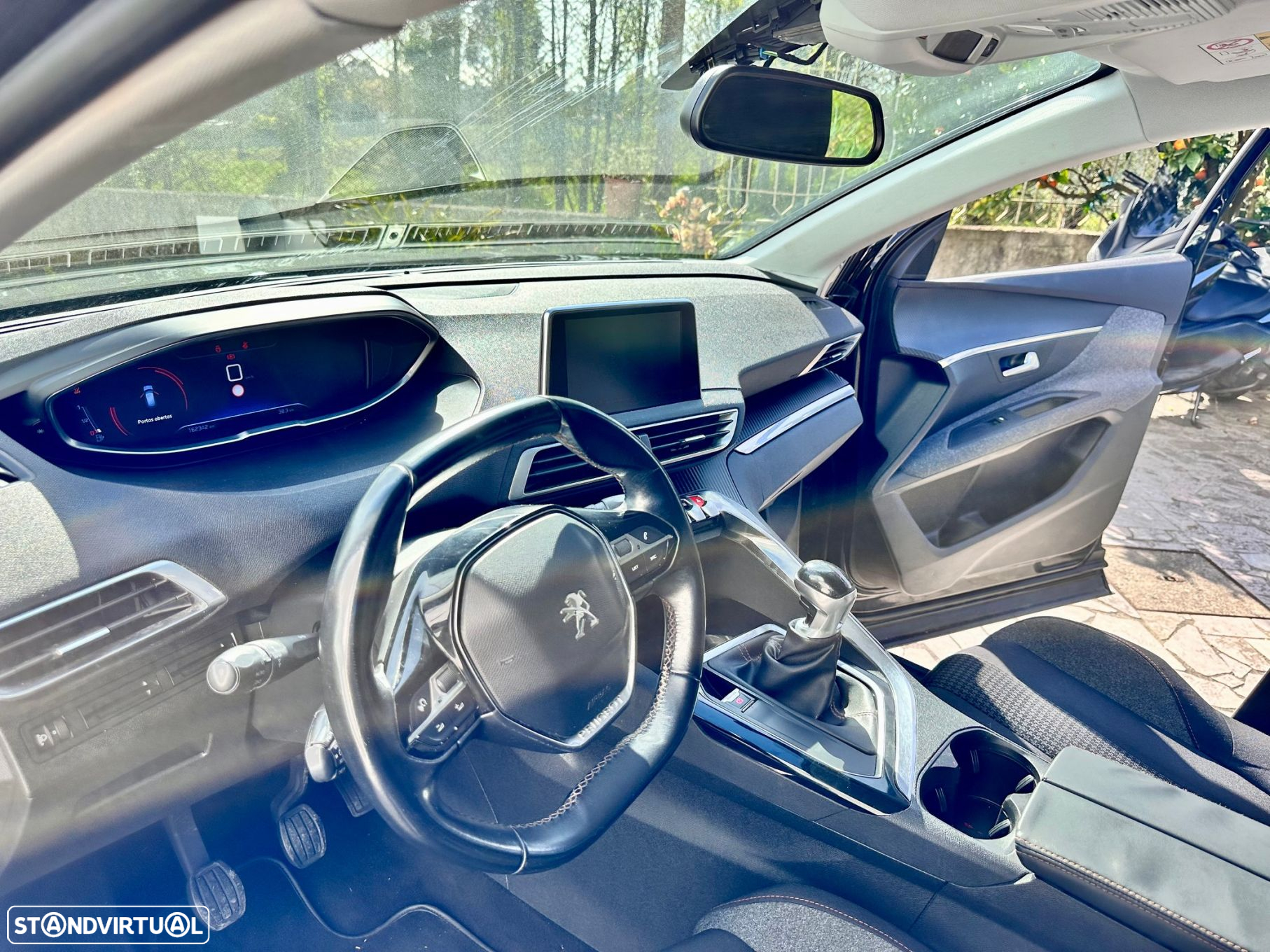 Peugeot 3008 1.2 PureTech Active - 24