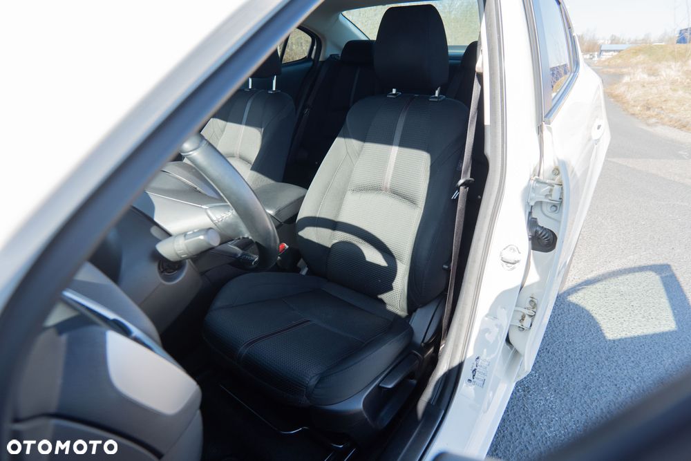 Mazda 3 2.0 Skyenergy - 13