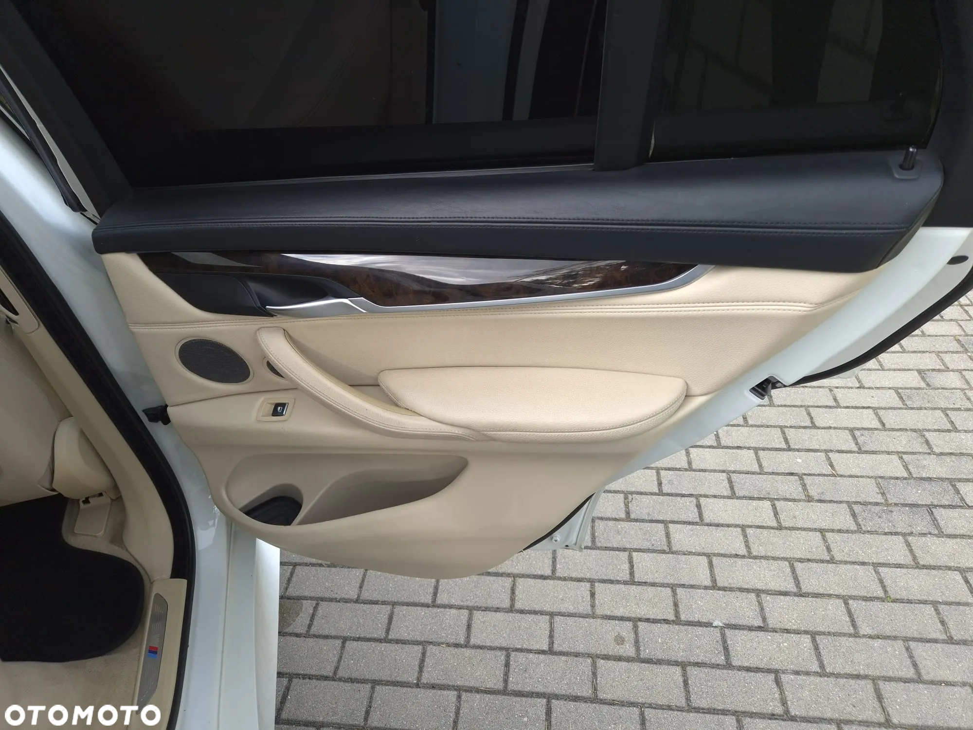 BMW X5 xDrive35i Sport-Aut - 25