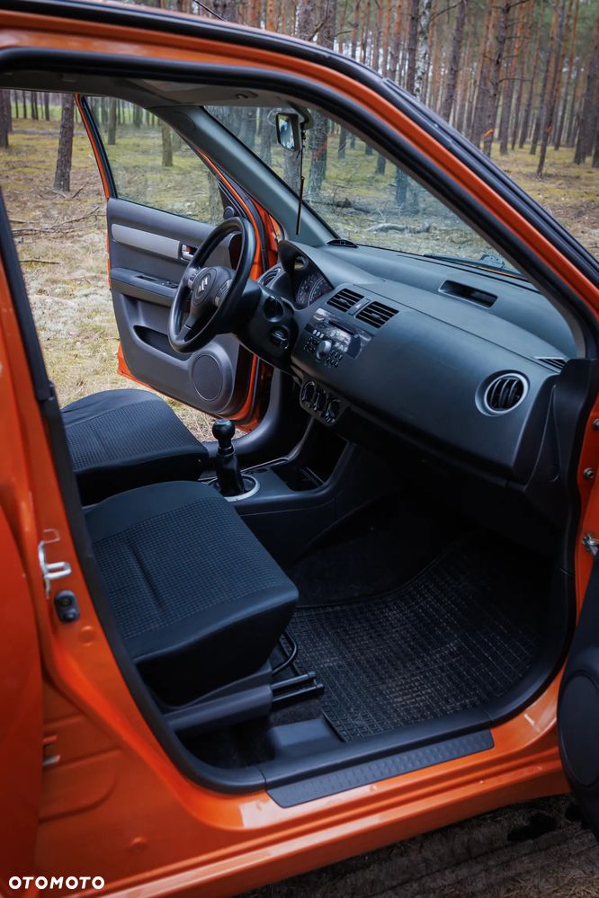 Suzuki Swift - 29