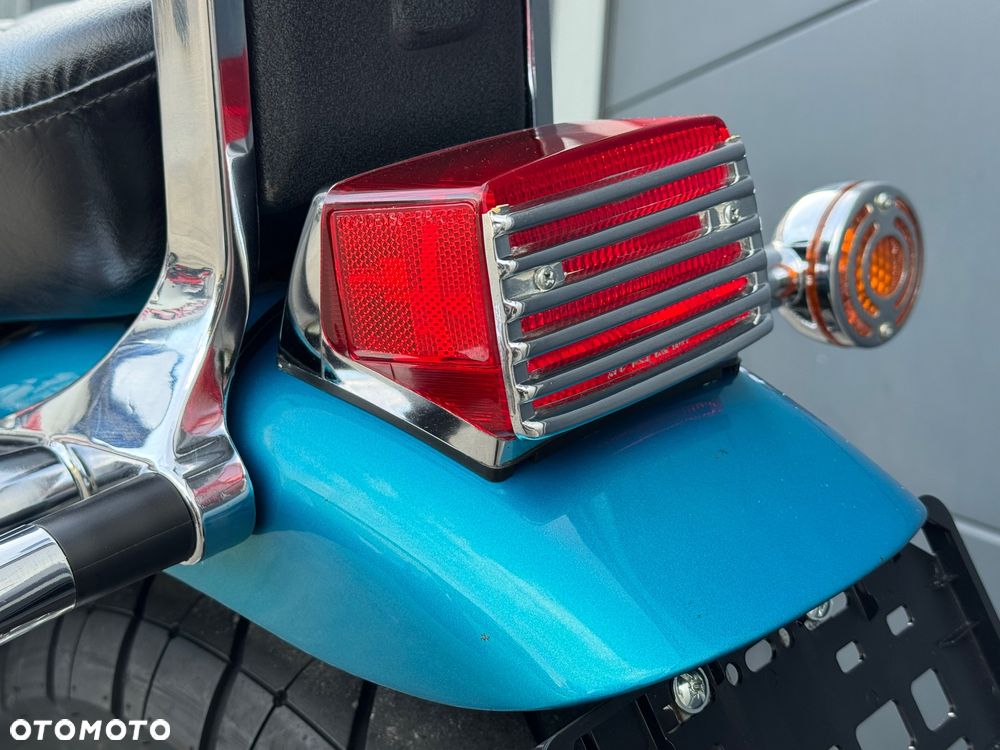 Suzuki Intruder - 24