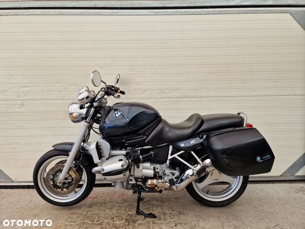 BMW R - 1