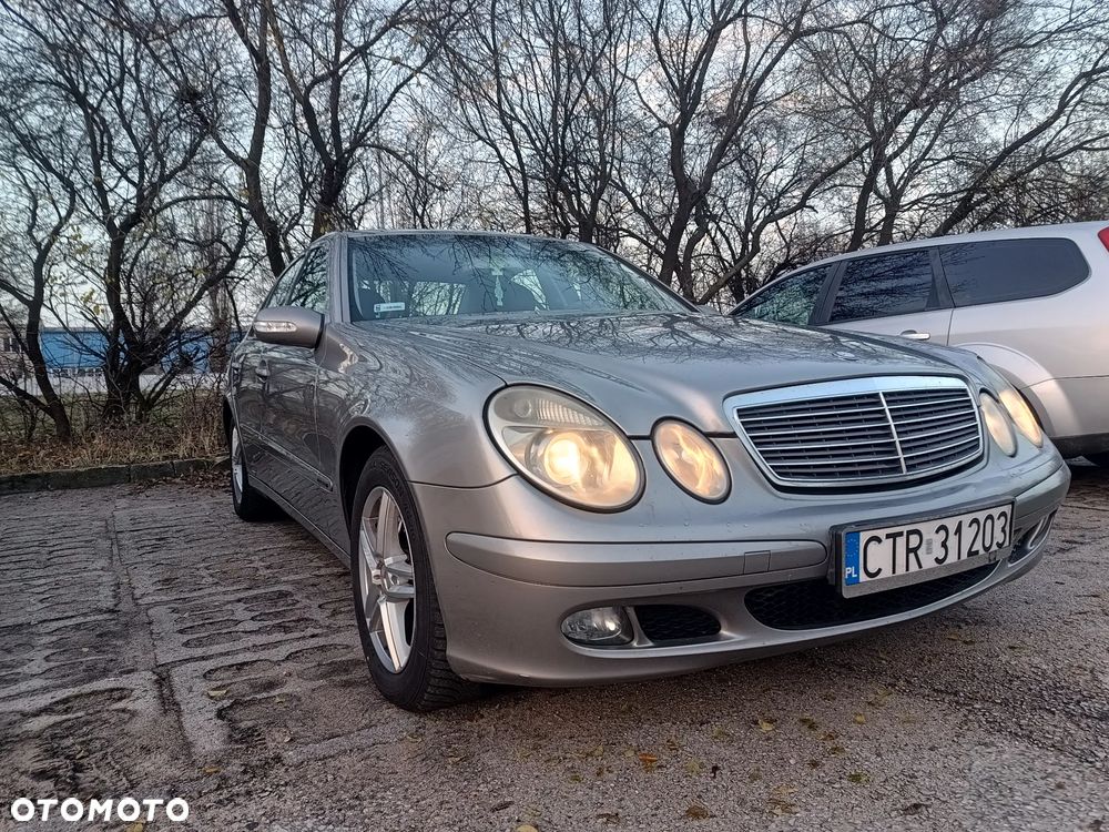 Mercedes-Benz Klasa E 220 CDI Classic DPF - 9