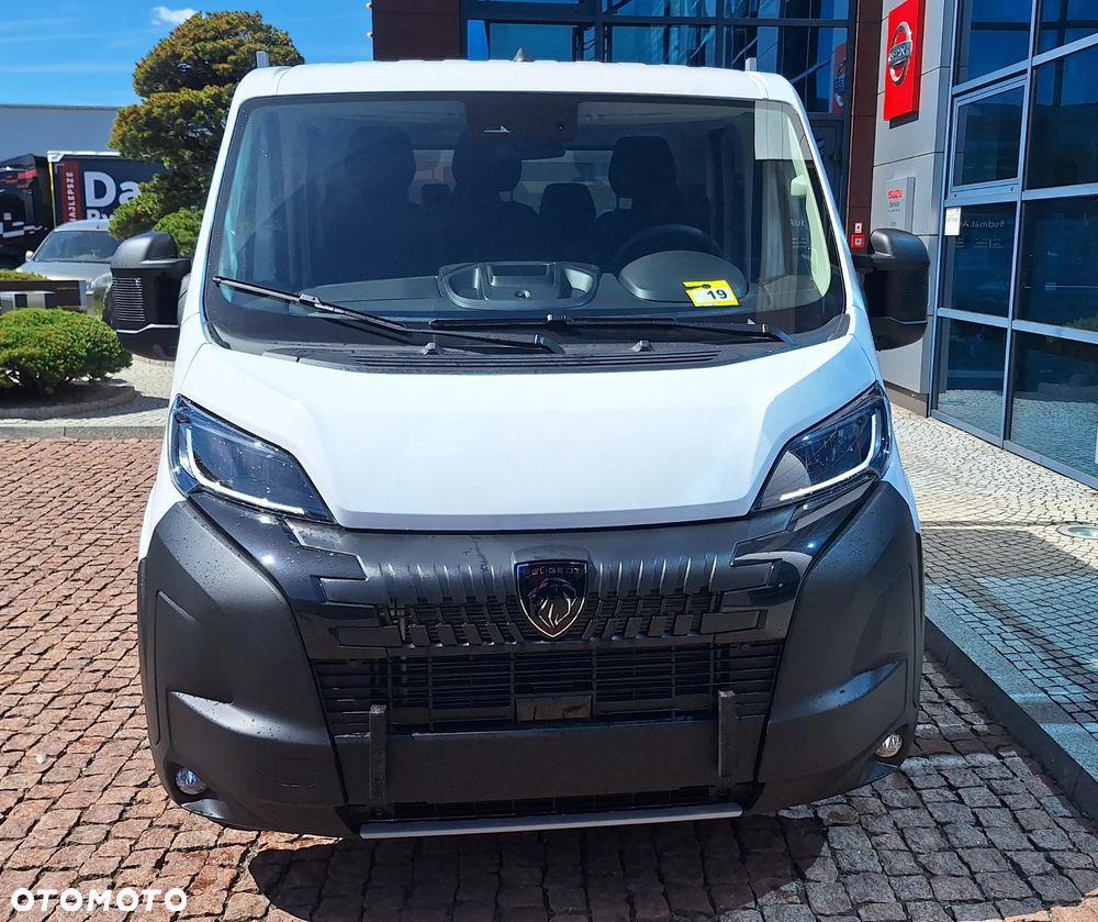 Peugeot Boxer Podwójna Kabina L4 2.2 H3-POWER 180KM MT6 Euro 6E DMC 3.5t Heavy Rozstaw osi 4035mm - 3