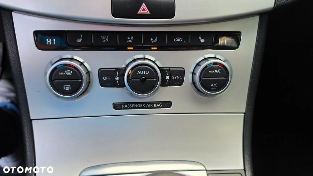 Volkswagen Passat 2.0 Blue TDI SCR Comfortline - 22