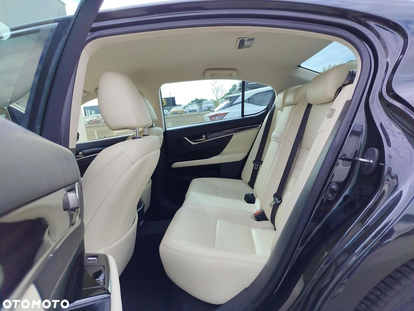 Lexus GS - 14