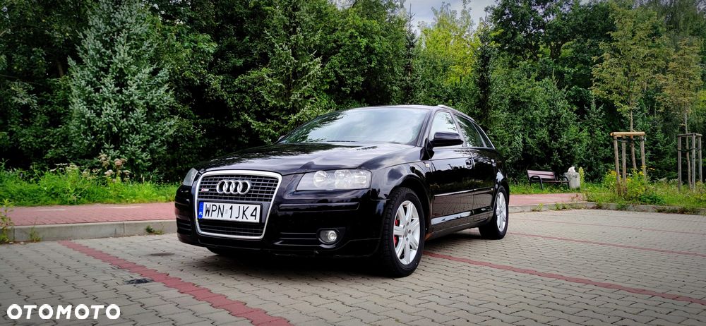 Audi A3 Sportback - 1