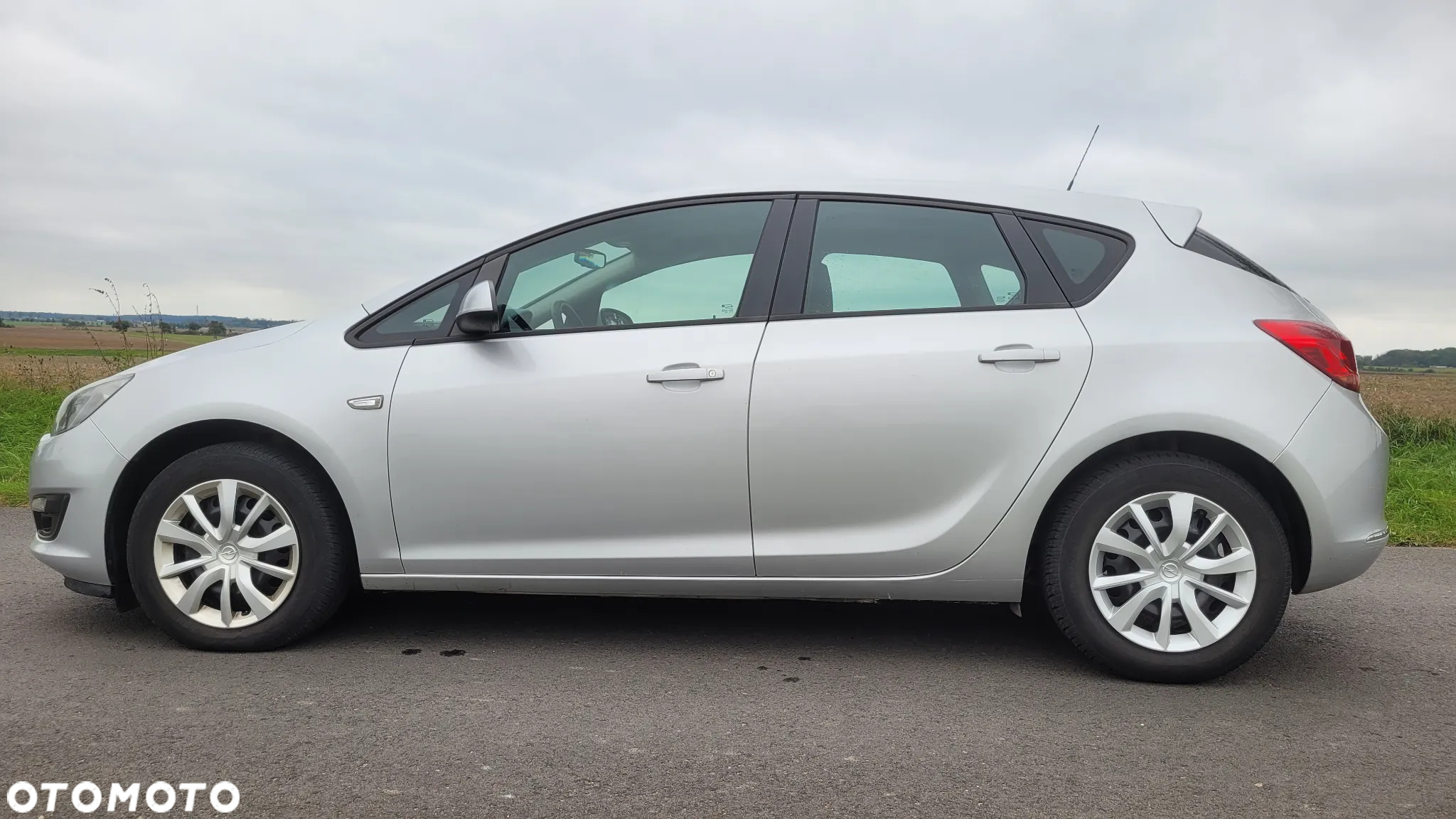 Opel Astra IV 1.4 T Active - 4