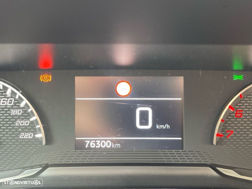 Peugeot 2008 1.2 PureTech Active - 3