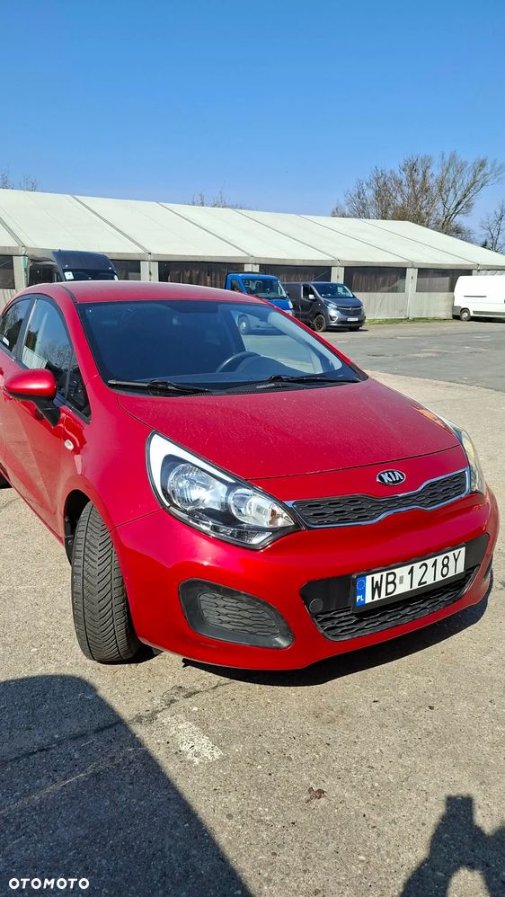 Kia Rio 1.2 Attract - 1