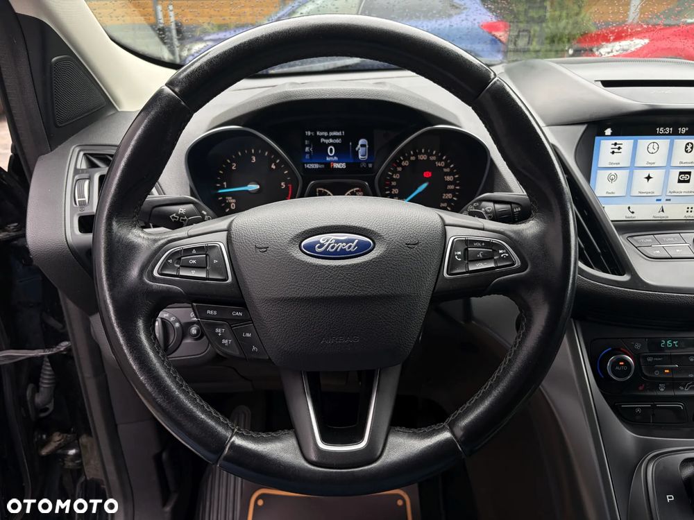 Ford Kuga 2.0 TDCi 2x4 Titanium - 22