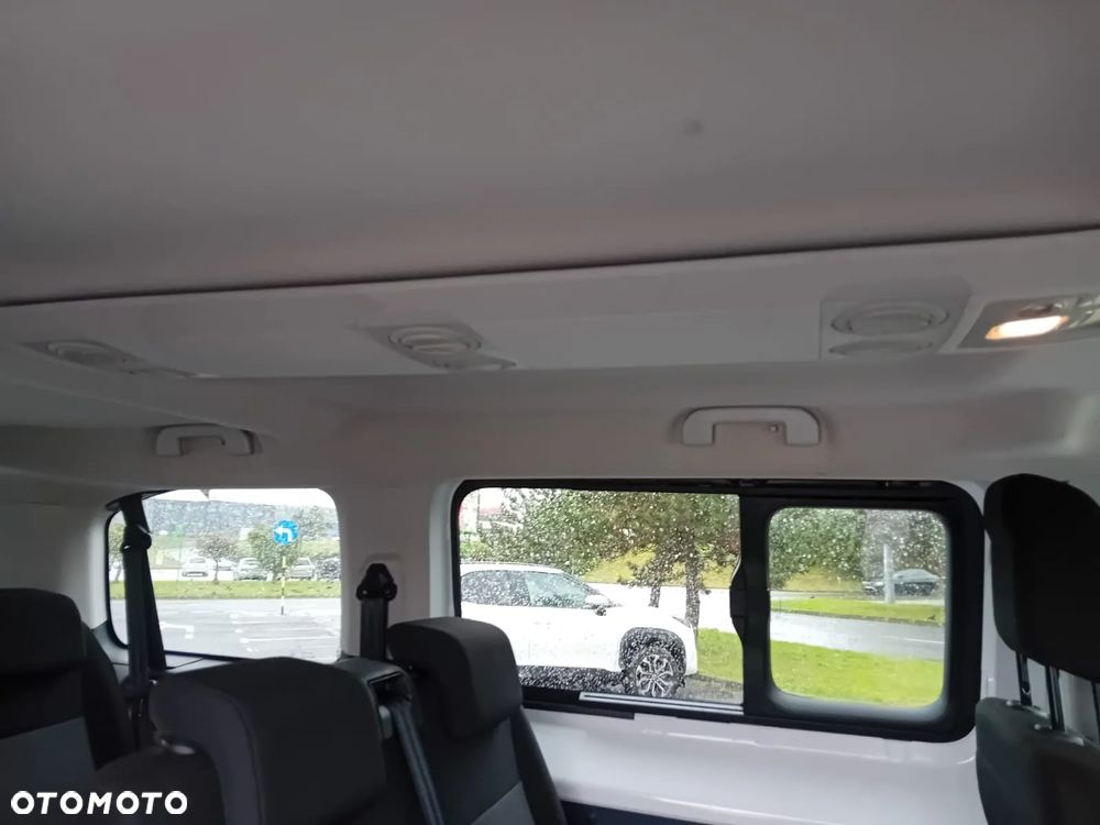 Toyota ProAce Kombi 2.0 D-4D Medium 2,8t - 14