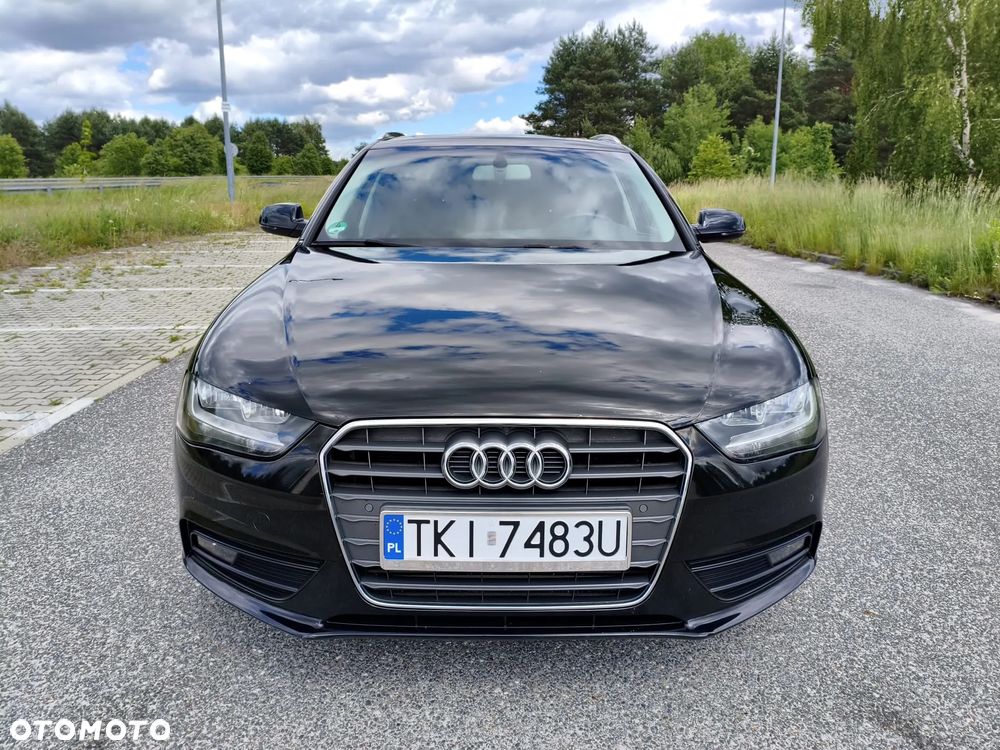 Audi A4 Avant - 10