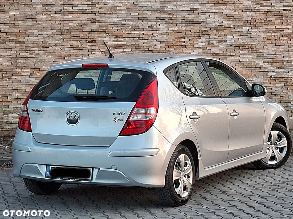 Hyundai i30 1.4 FIFA WM Edition - 5