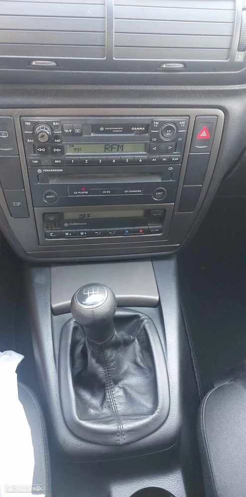 Fiat FIORINO 1.3 MJET 75cv AR CONDICIONADO - 17