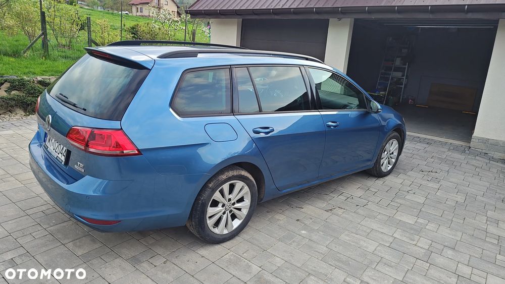 Volkswagen Golf VI 1.6 TDI BlueMot Comfortline - 6