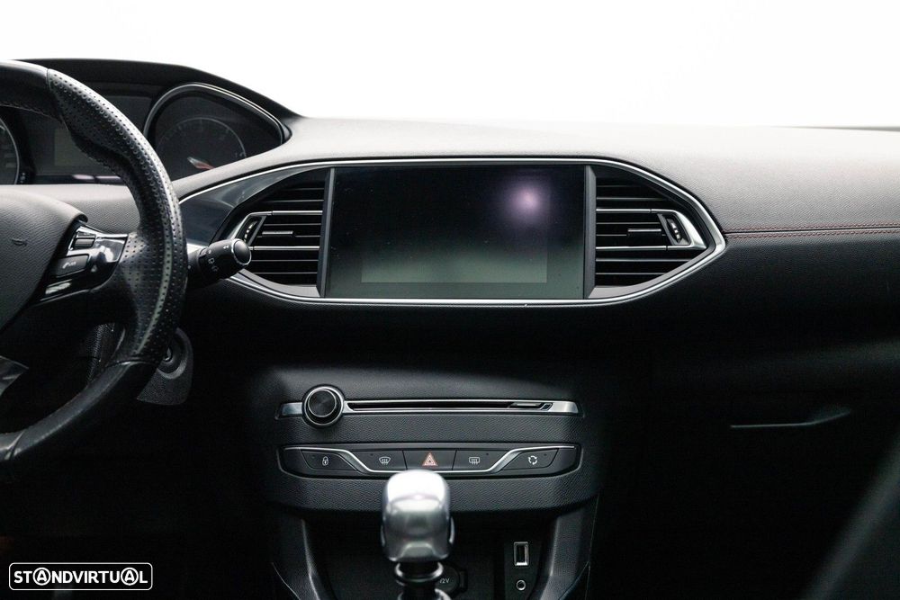 Peugeot 308 1.6 BlueHDi GT Line - 18