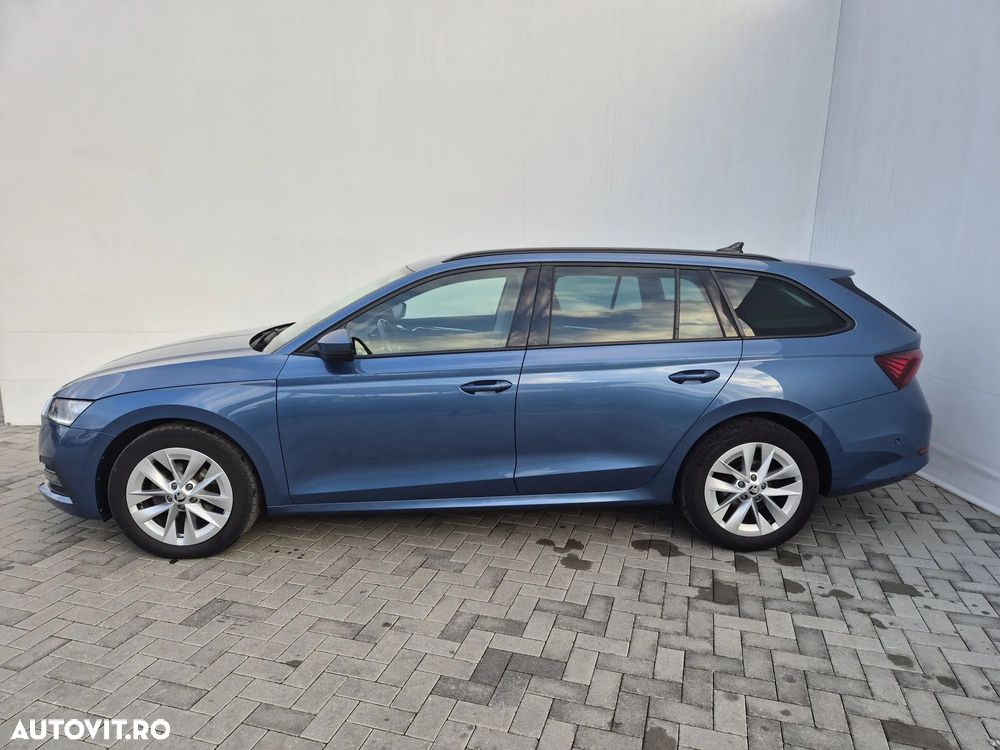 Skoda Octavia Combi 2.0 TDI DSG Style - 2