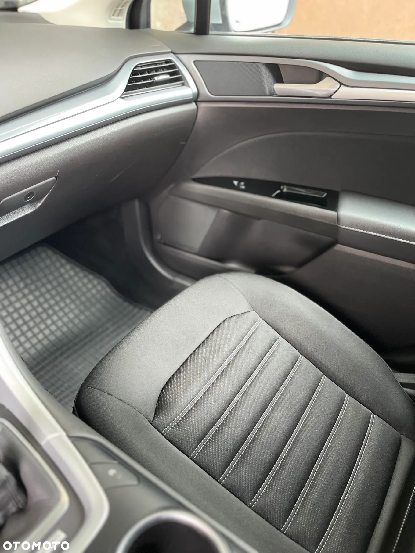 Ford Mondeo - 15
